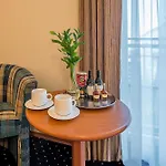 Grata By Centrum Hotell
