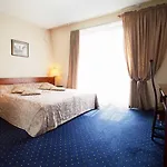 Grata By Centrum Hotell
