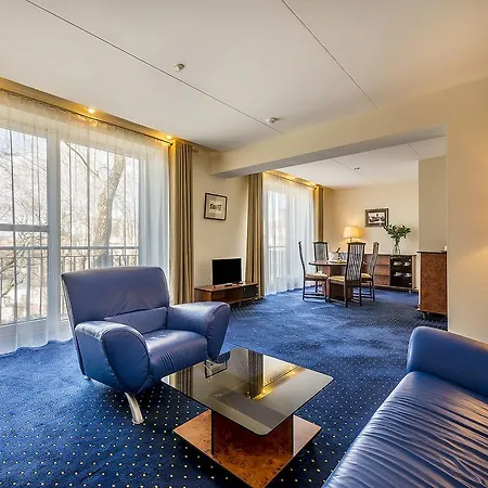 Hotel Grata By Centrum