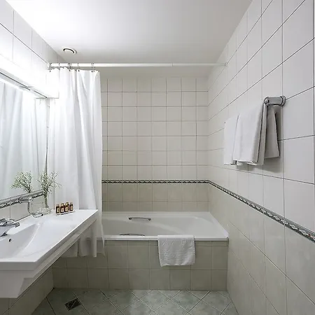 Grata By Centrum 3*
