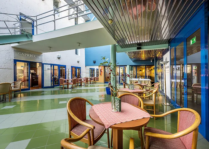 Grata By Centrum Hotel 3*