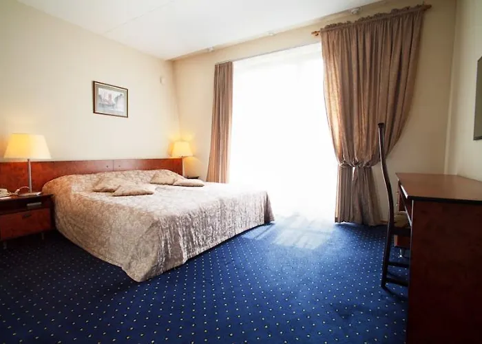 Grata By Centrum Hotel