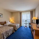 Grata By Centrum 3*